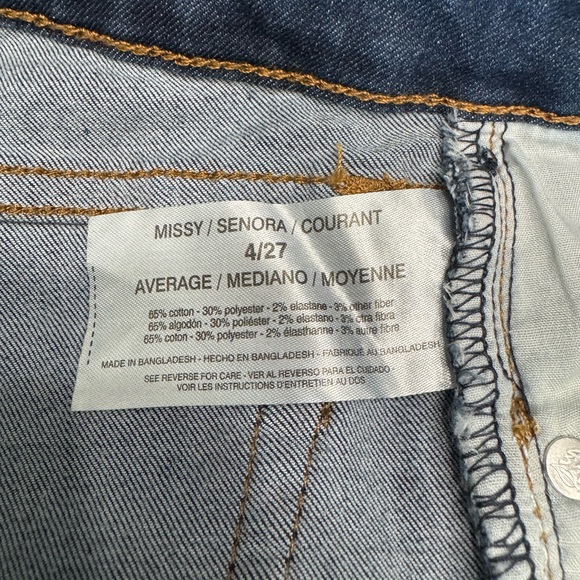 Chaps Mid Rise Crop Kick Jeans - Picture 8 of 8